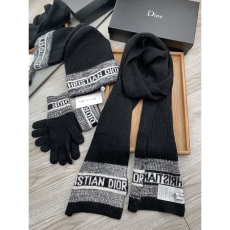 Christian Dior Caps Scarfs